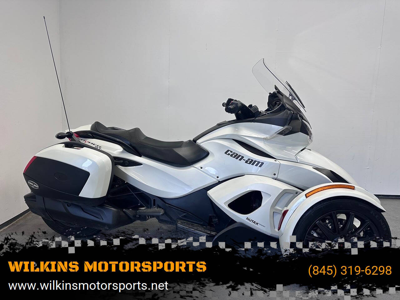 2013 Can-Am SPYDER ST LIMITED ST LIMITED in Patterson, NY