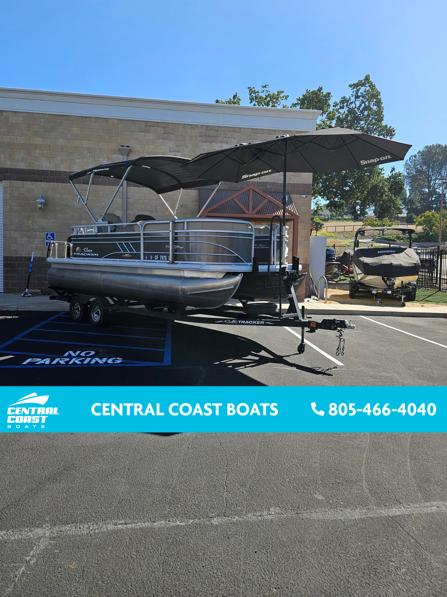 2023 Sun Tracker Party Barge 20 DLX in atascadero CA