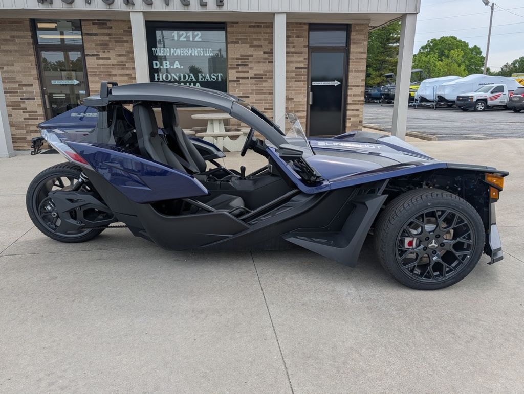 2024 Polaris Slingshot® Slingshot® SL Midnight Blue in Maumee, OH