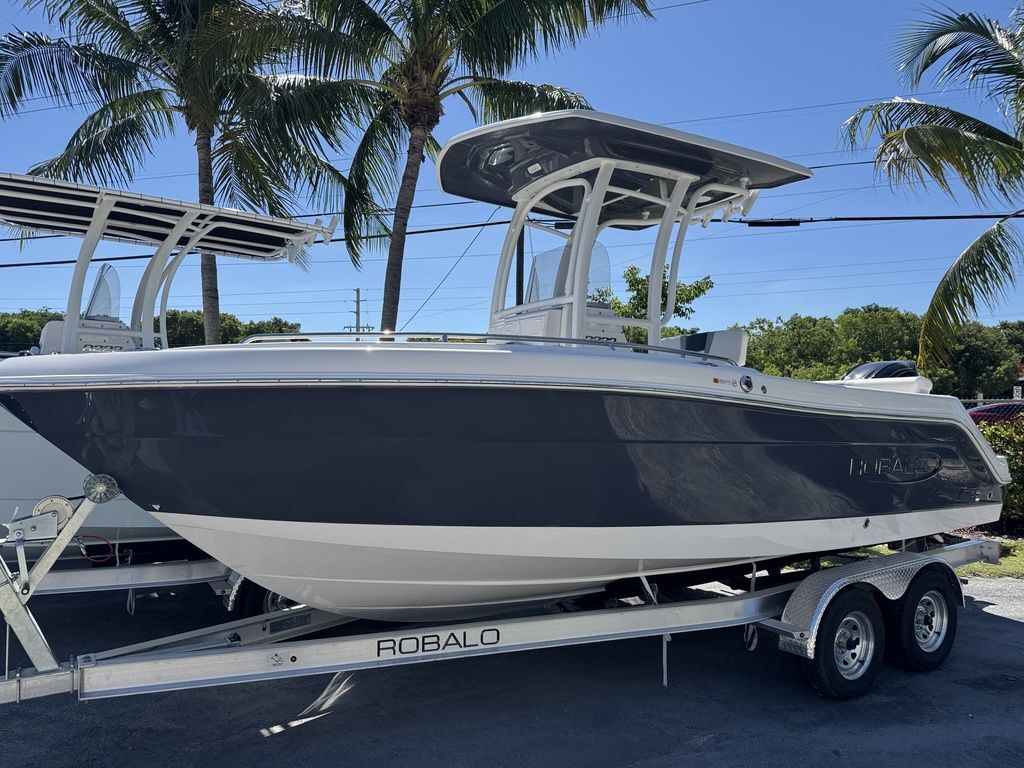 2025 Robalo R222 NAN in key largo FL