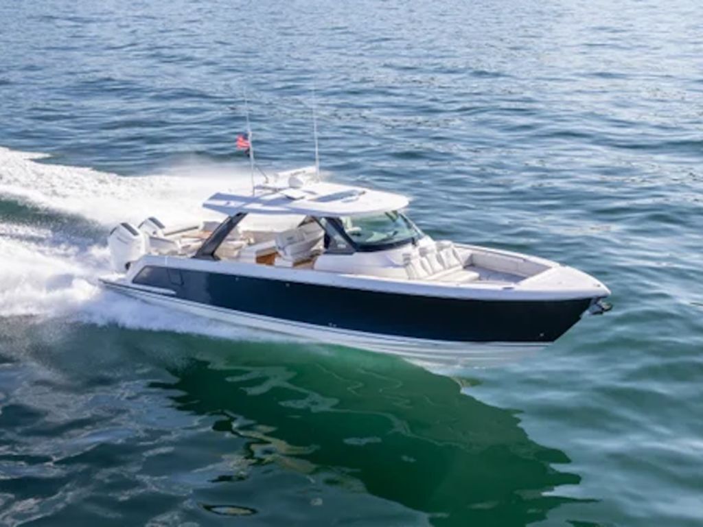 2027 Tiara Yachts 43LS in eastport NY