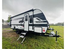 2026 Grand Design RV Transcend One 161BH Review image