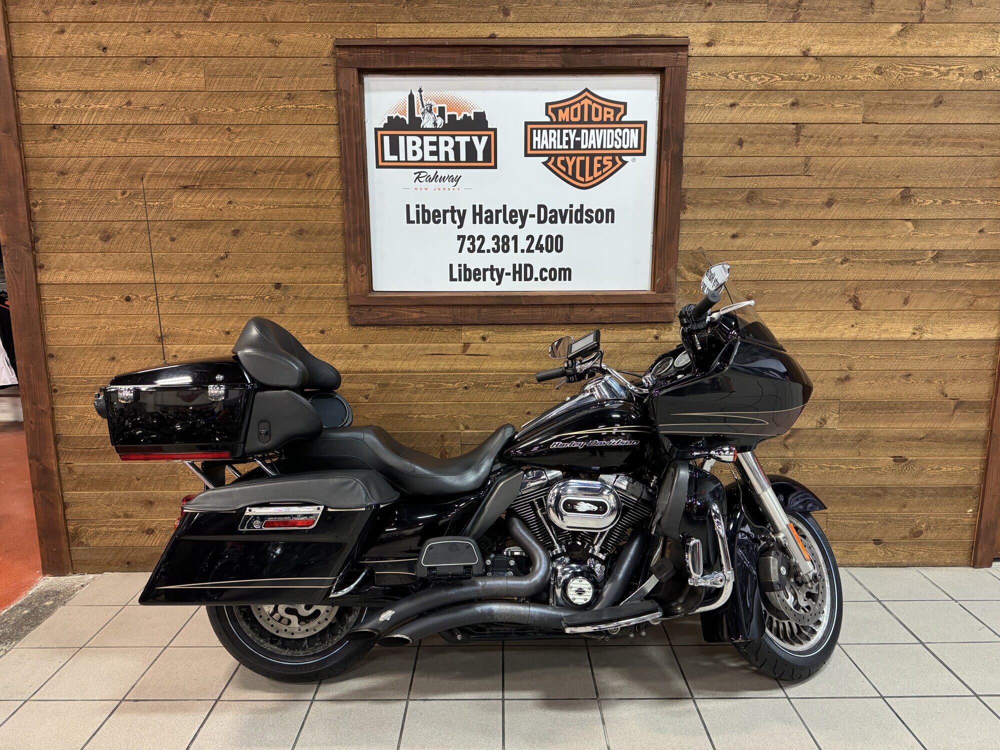 にゃあ Black 2011 Harley-Davidson Road Glide Motorcycles For Sale - Cycle