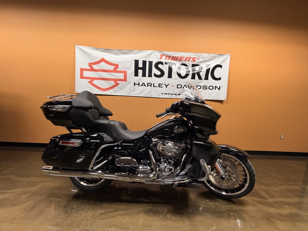 2026 Harley-Davidson Street Glide Limited LIMITED in Topeka, KS