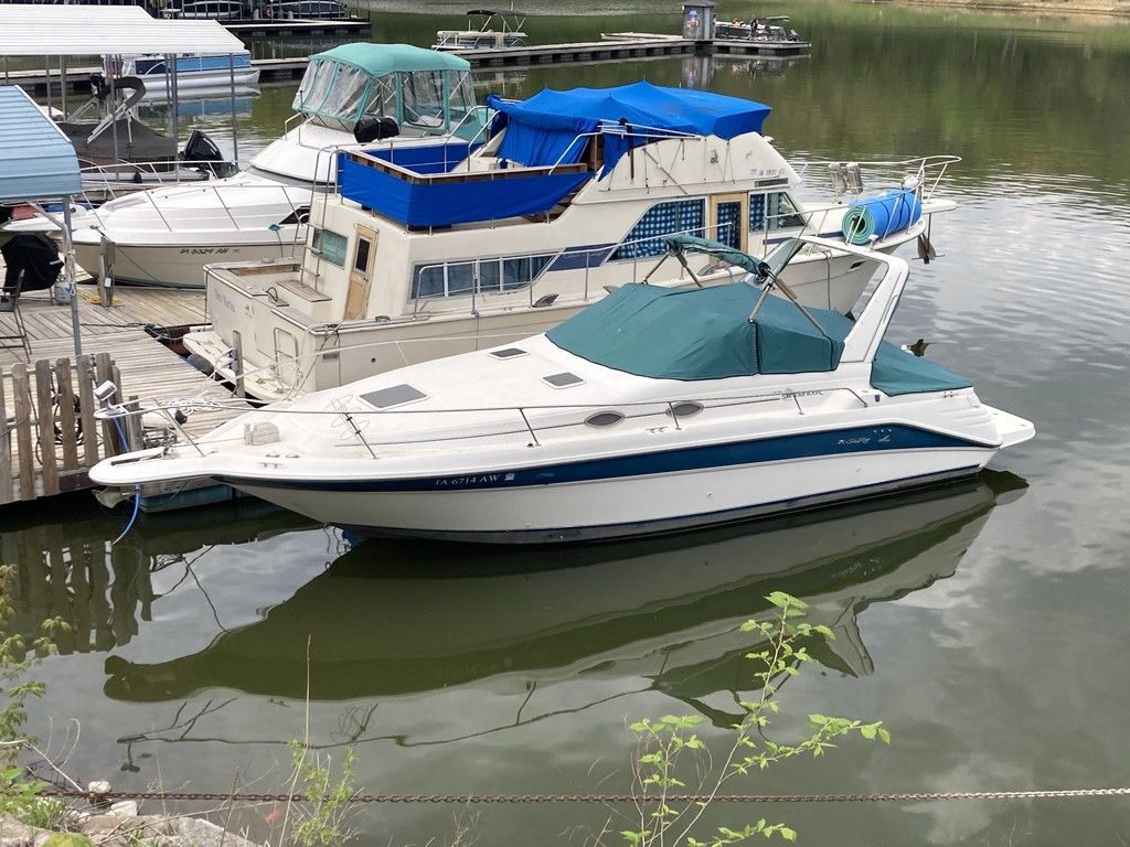 1996 Sea Ray 290 Sundancer in iowa city IA