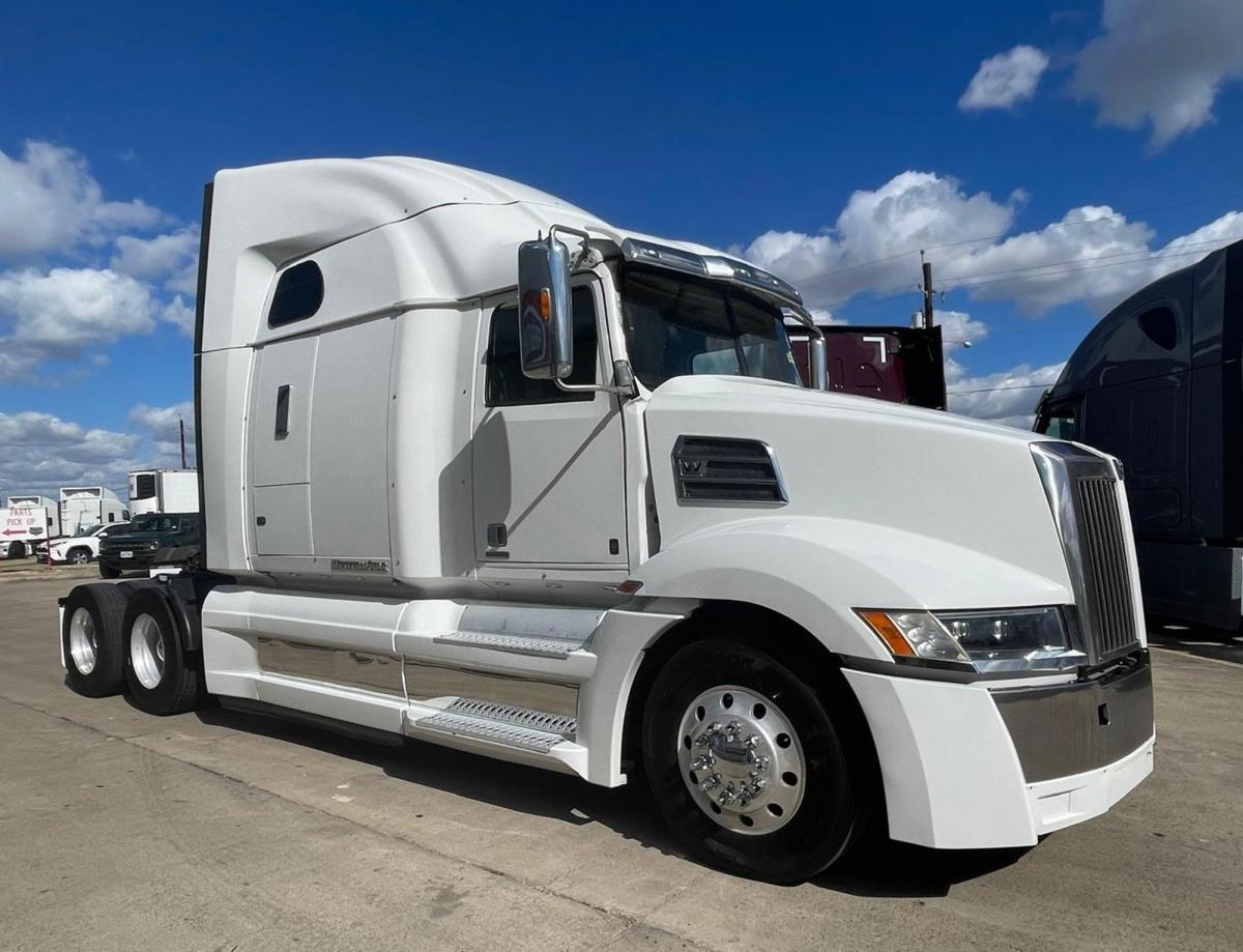 2020 Western Star 5700 in Dallas, TX