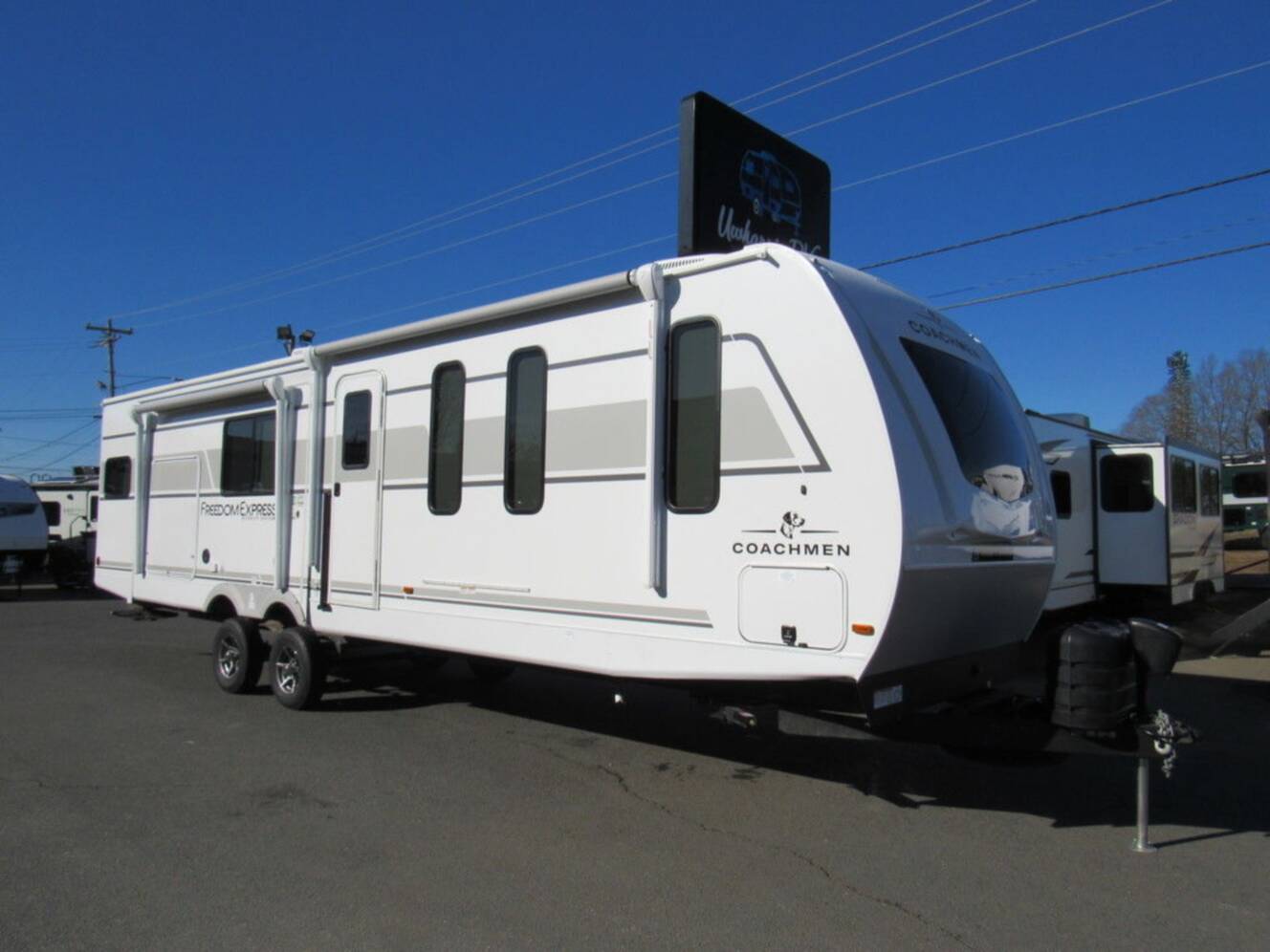 A photo of this 2026 Coachmen Freedom Express Ultra Lite 324RLDS