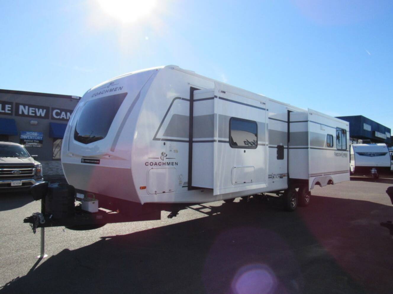 A photo of this 2026 Coachmen Freedom Express Ultra Lite 324RLDS