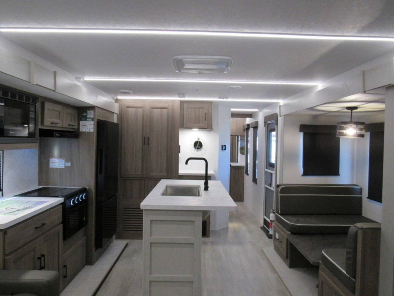 A photo of this 2026 Coachmen Freedom Express Ultra Lite 324RLDS