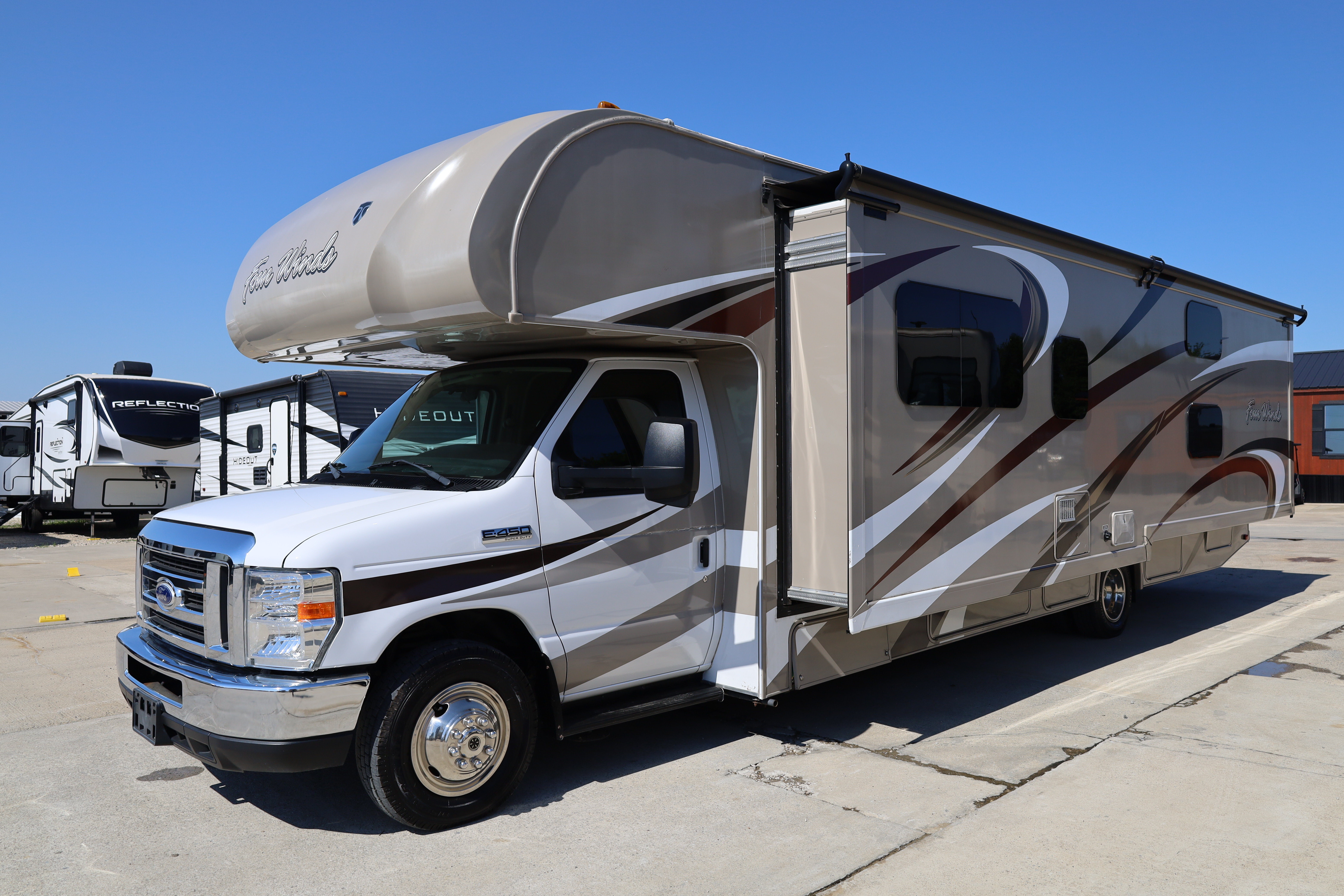 2016 Thor Motor Coach Four Winds 31E in royse city TX