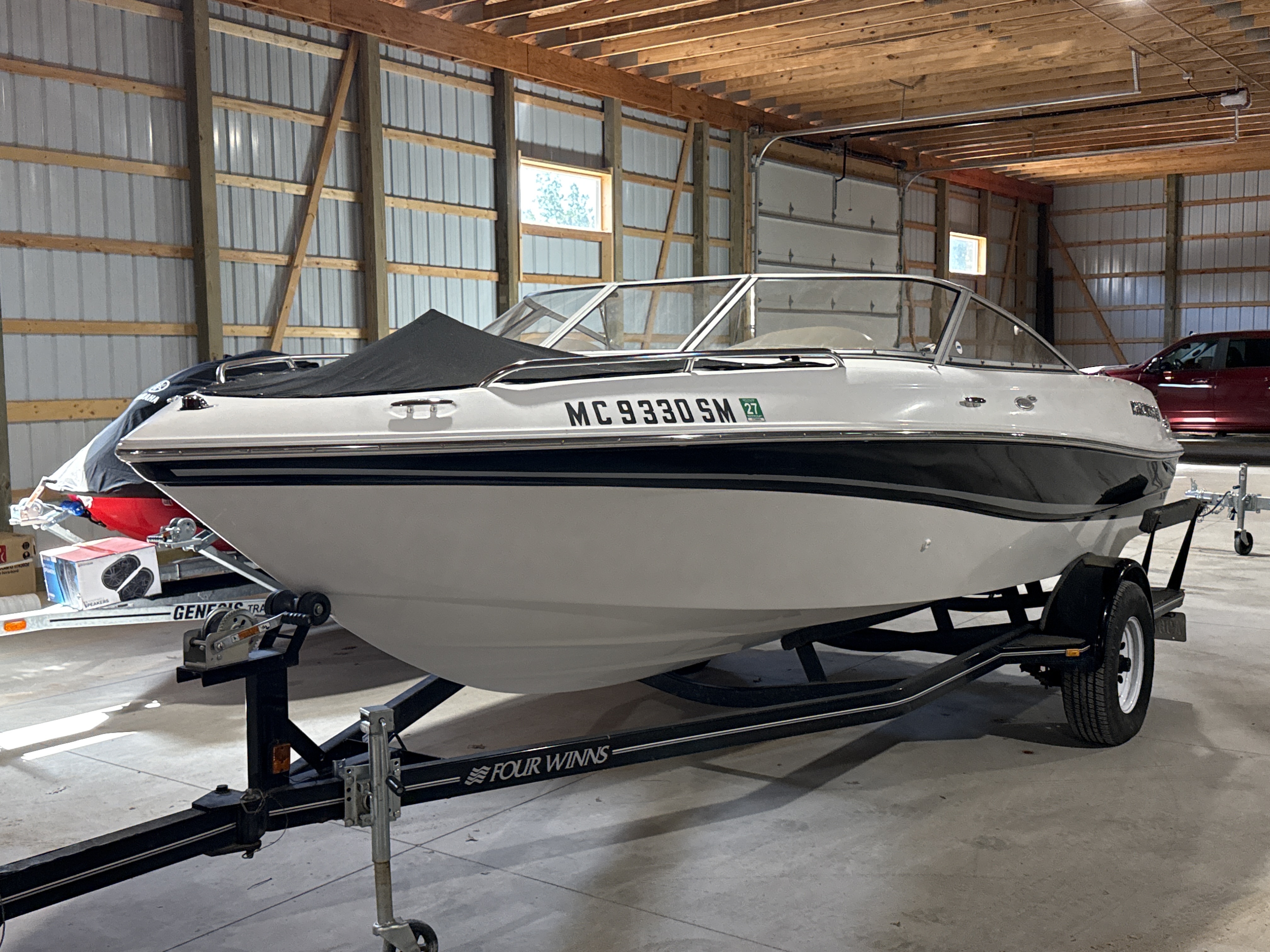 2003 Four Winns 190 HORIZON in green lake township MI