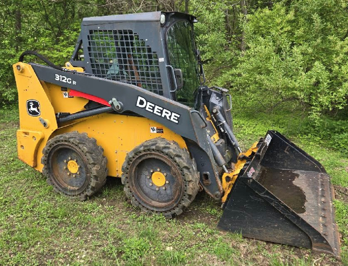 2017 John Deere -- Deere & Co. 312GR in Bristol, PA