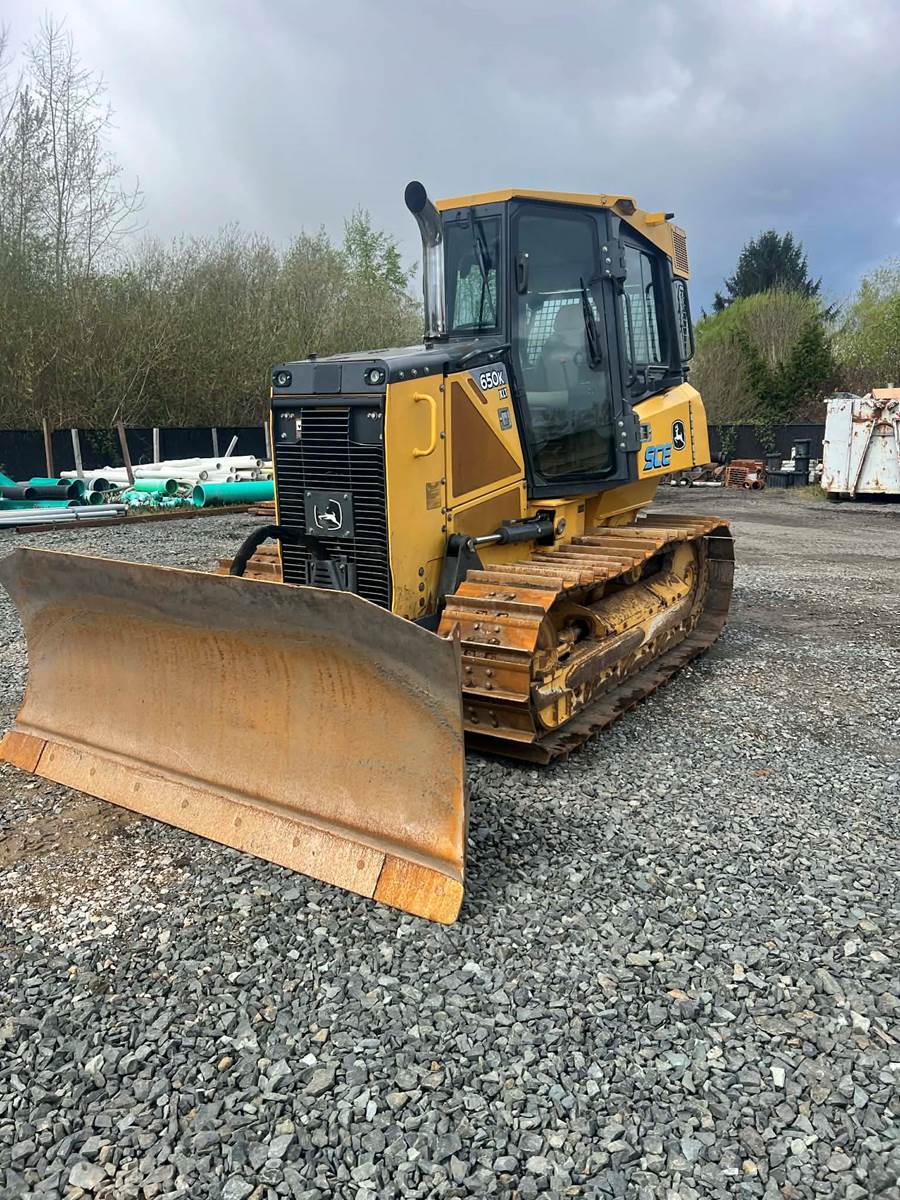 2012 John Deere 650K in Stanwood, WA