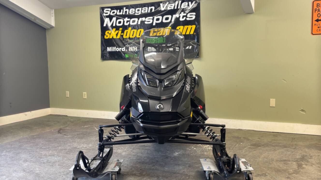 A photo of this 2023 Ski-Doo MXZ BLIZZARD 850