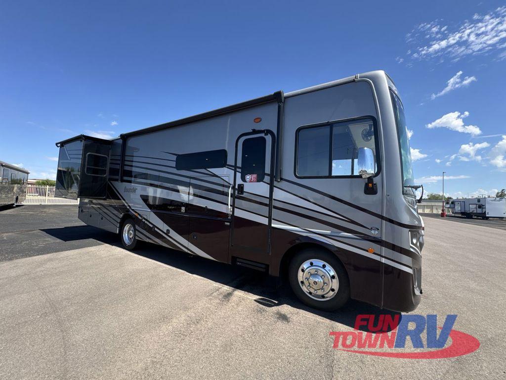 2024 Fleetwood Rv Bounder 33C RV