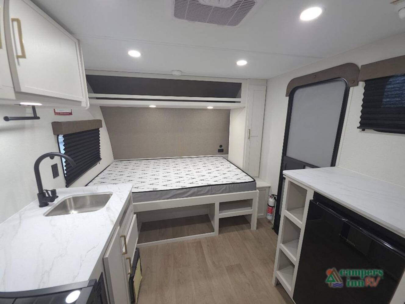 A photo of this 2027 Grand Design Transcend Lite 121RBL