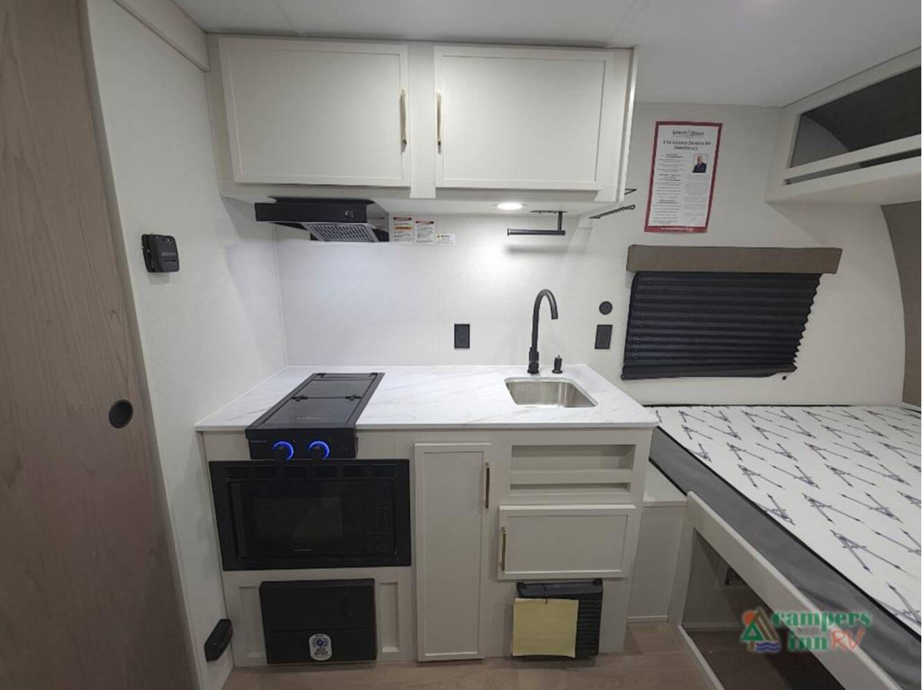 A photo of this 2027 Grand Design Transcend Lite 121RBL