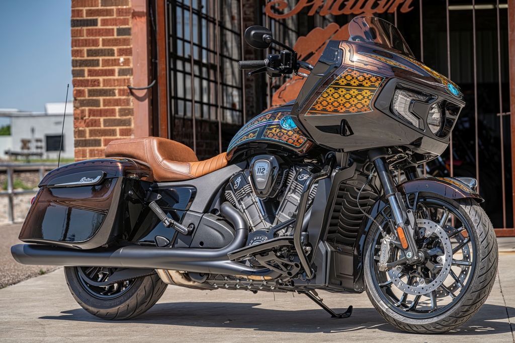 2026 Indian Motorcycle® Challenger® Dark Horse® 112 Black Smoke DARK HORSE in Oklahoma City, OK