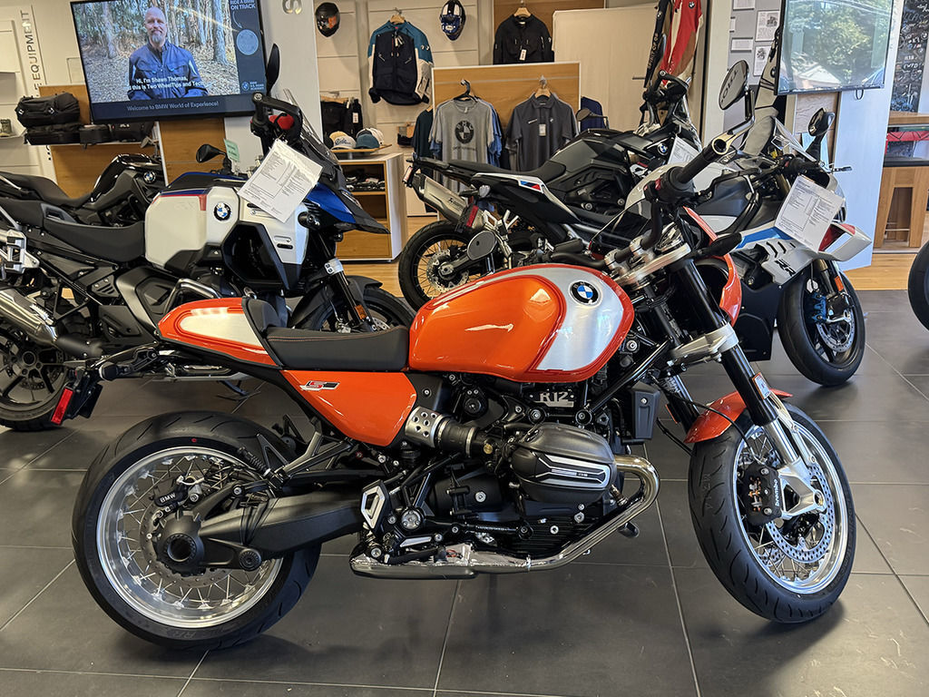 2026 BMW R 12 S Lava Orange Metallic S in Plano, TX