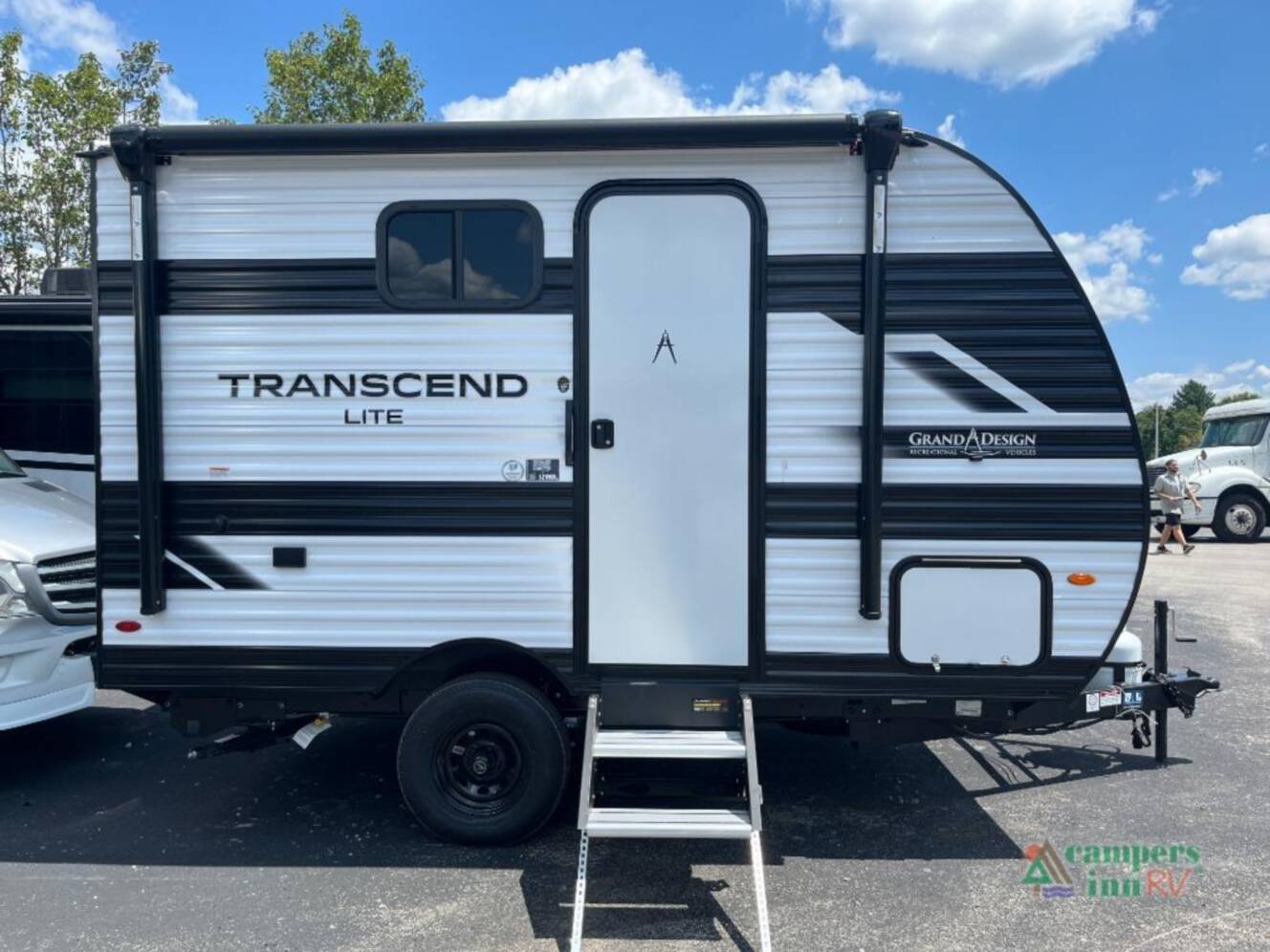 A photo of this 2027 Grand Design Transcend Lite 121RBL