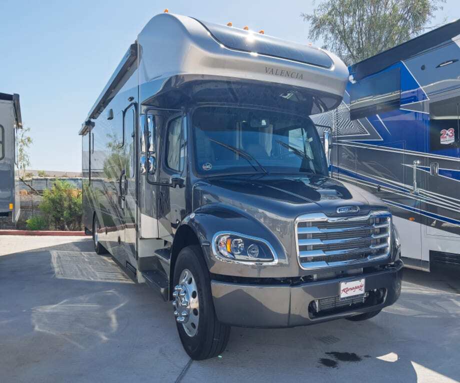 2026 Rev Renegade VALENCIA 36SB in mesa AZ