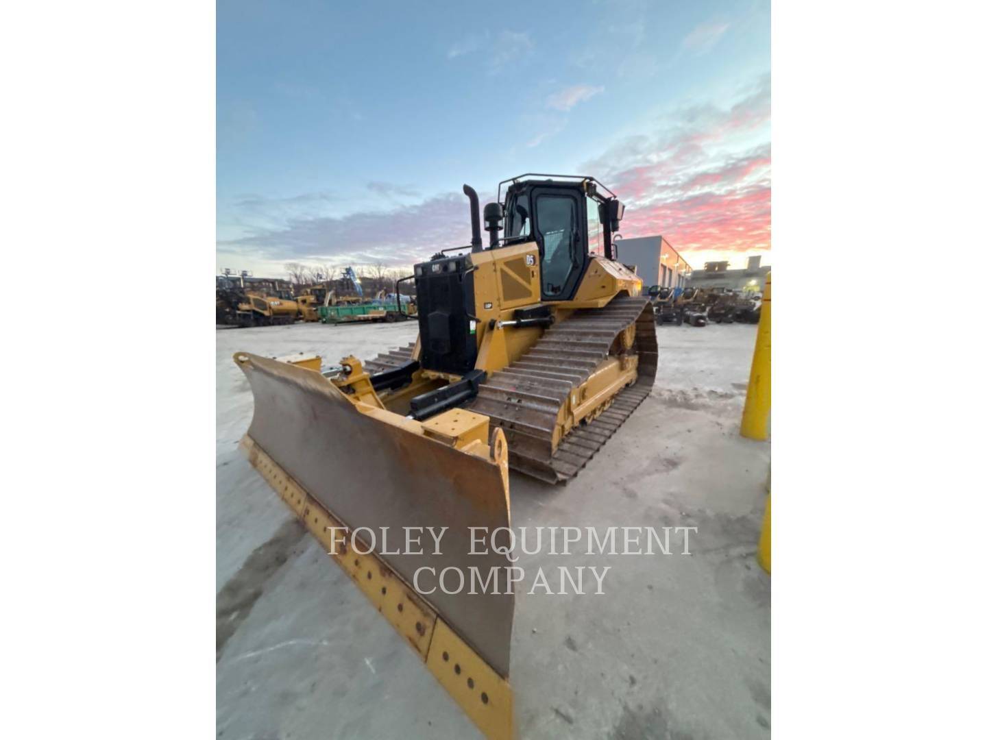 2024 CAT D5-17LGVI in Wichita, KS