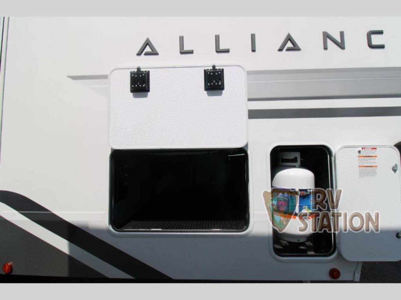 A photo of this 2027 Alliance Rv Avenue All-Access 29RL