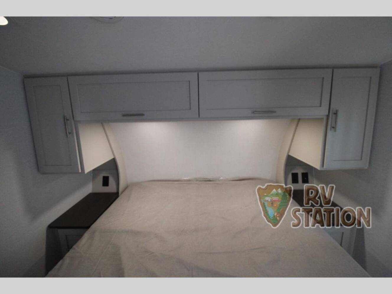A photo of this 2027 Alliance Rv Avenue All-Access 29RL