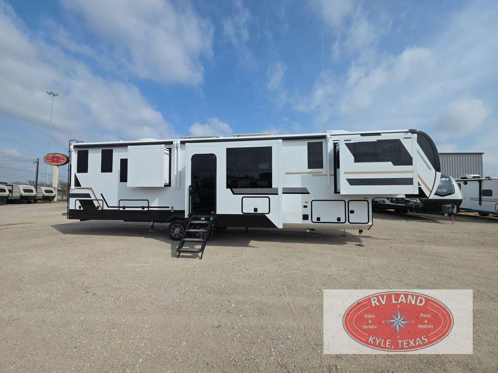 2026 Kz Durango Gold G388FLS RV