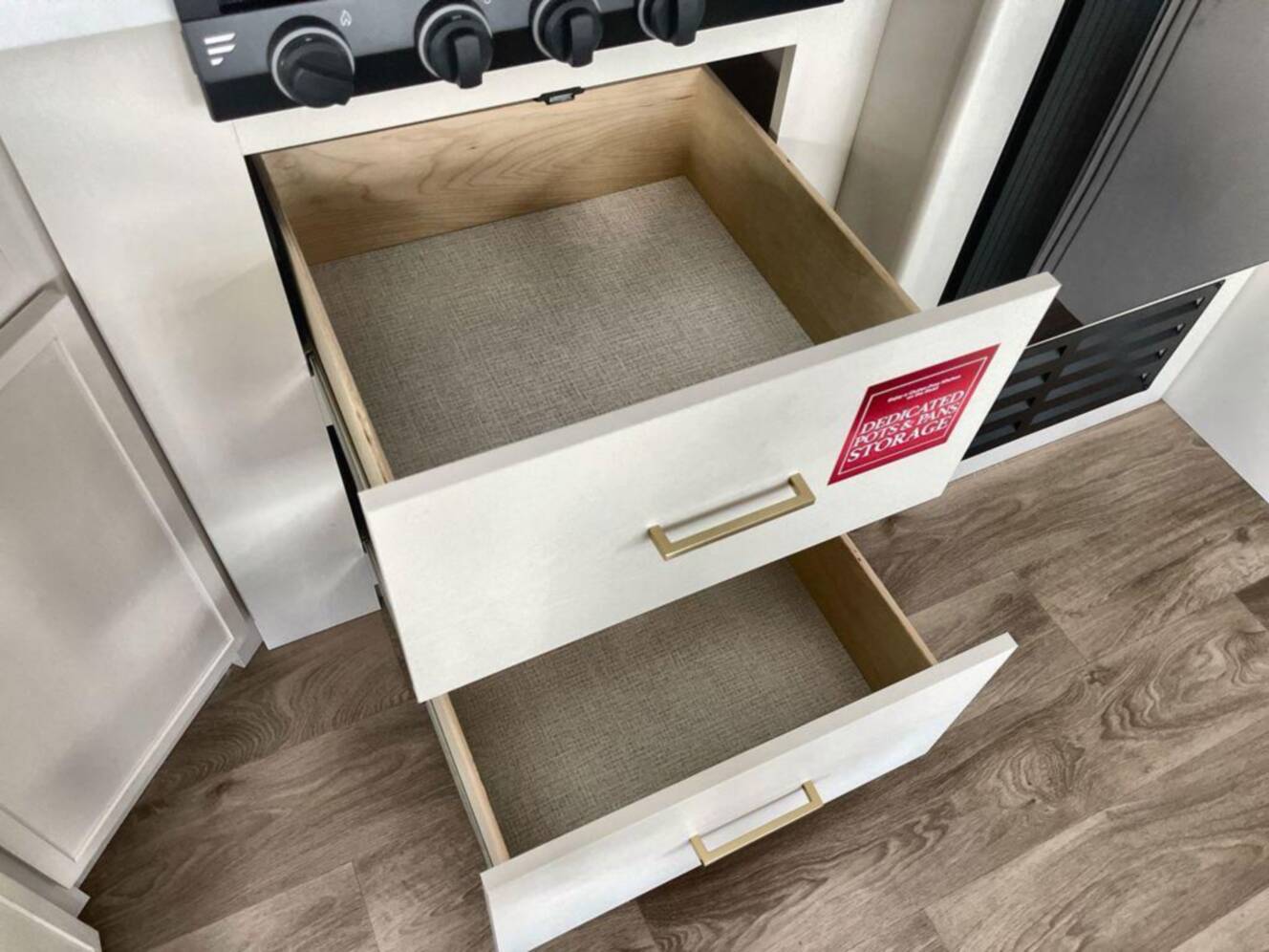 A photo of this 2027 Grand Design Transcend 325BHT