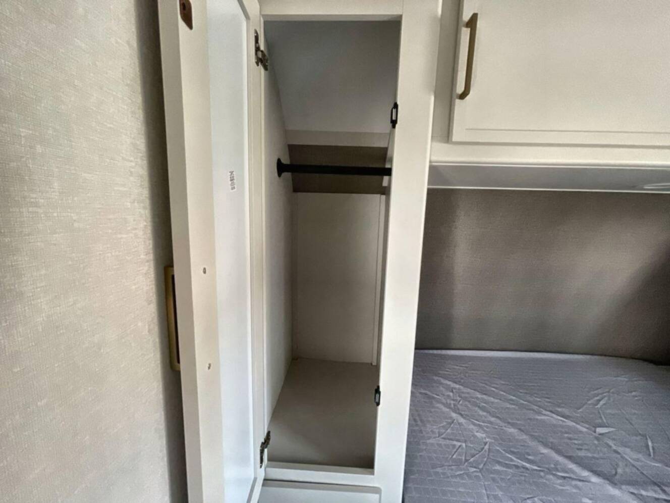 A photo of this 2027 Grand Design Transcend 325BHT