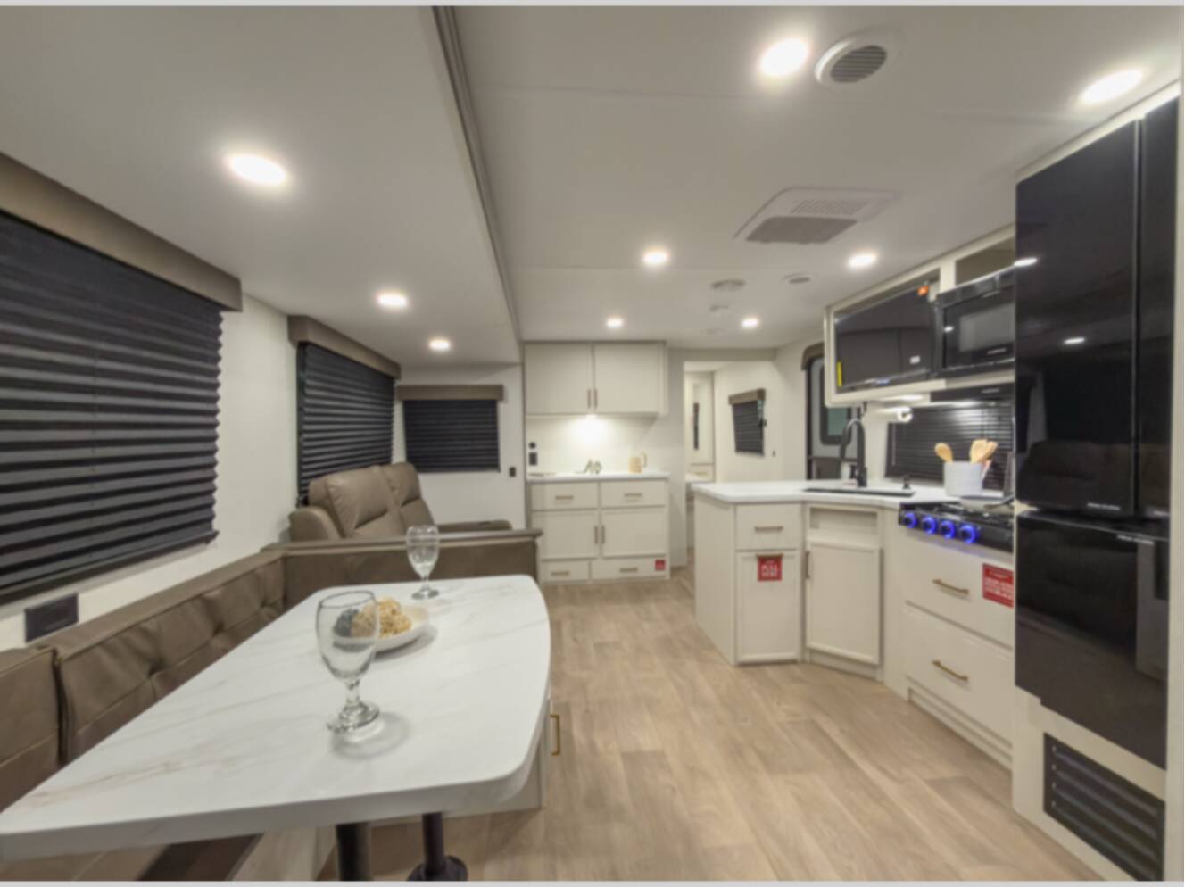 A photo of this 2027 Grand Design Transcend 325BHT