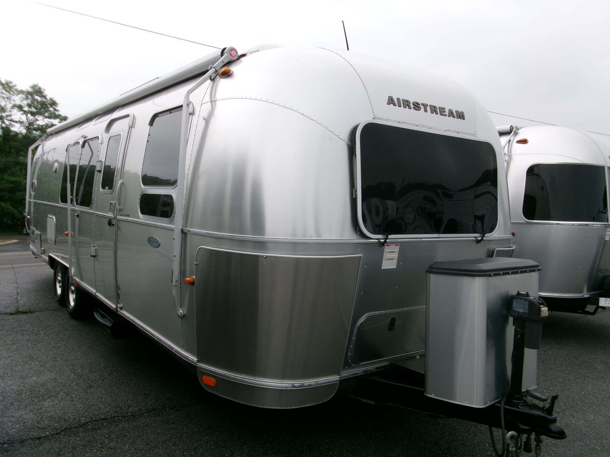 2015 Airstream Flying Cloud 30 Bunk in duncansville PA