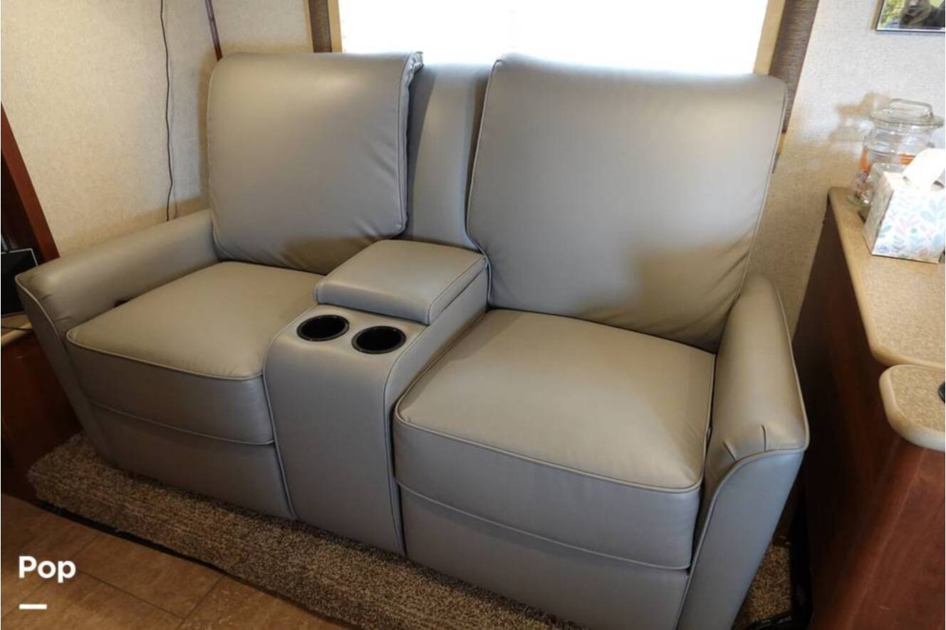 A photo of this 2016 Fleetwood Storm 35SK