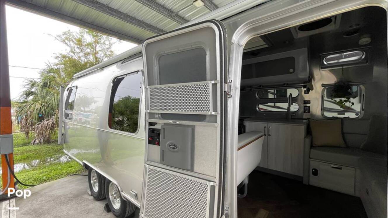 A photo of this 2024 Airstream International 28RB