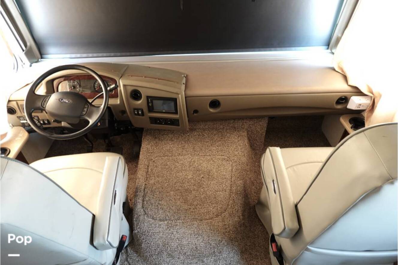 A photo of this 2016 Fleetwood Storm 35SK