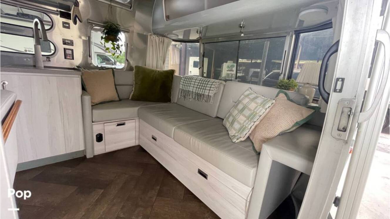 A photo of this 2024 Airstream International 28RB