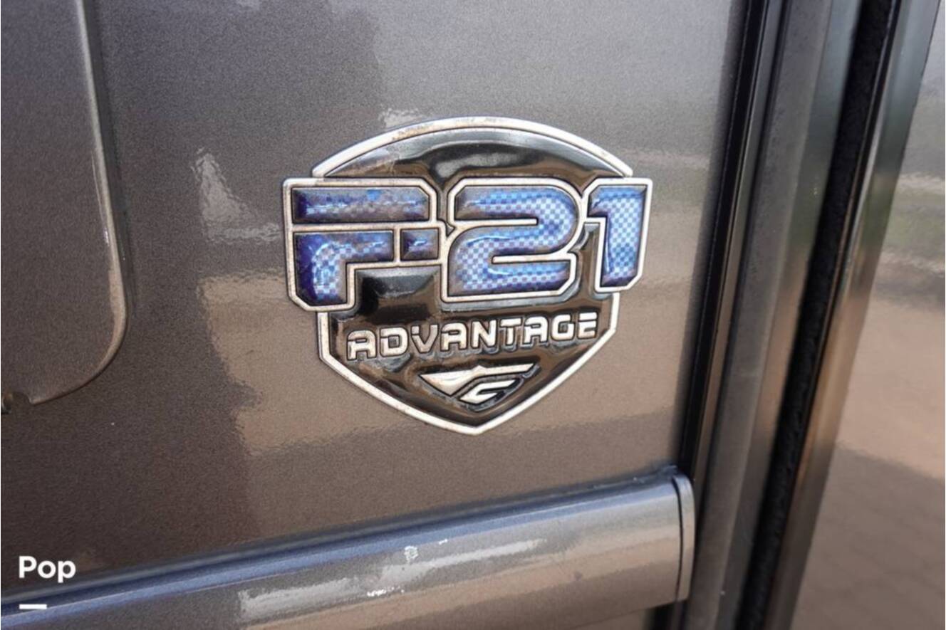 A photo of this 2016 Fleetwood Storm 35SK