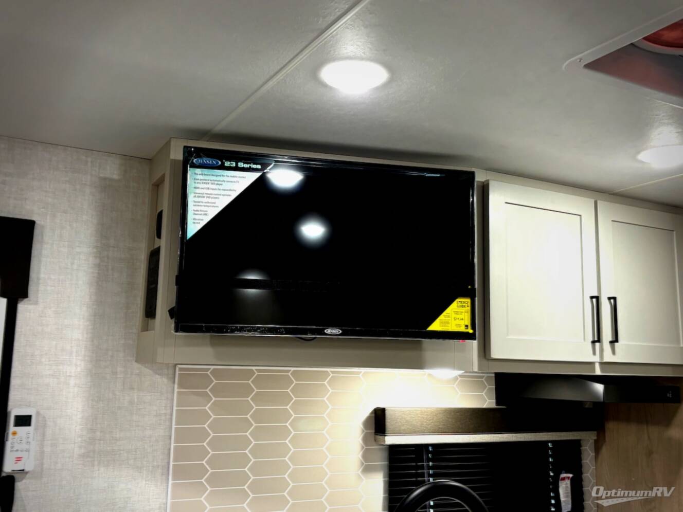 A photo of this 2026 Ember Rv E-Series 26ETS