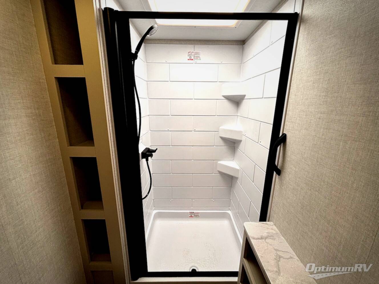 A photo of this 2026 Ember Rv E-Series 26ETS