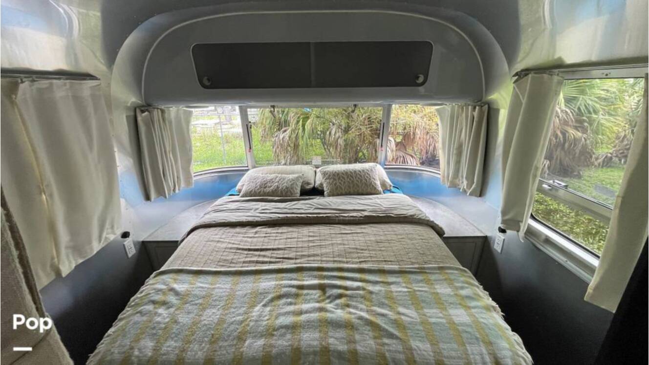 A photo of this 2024 Airstream International 28RB