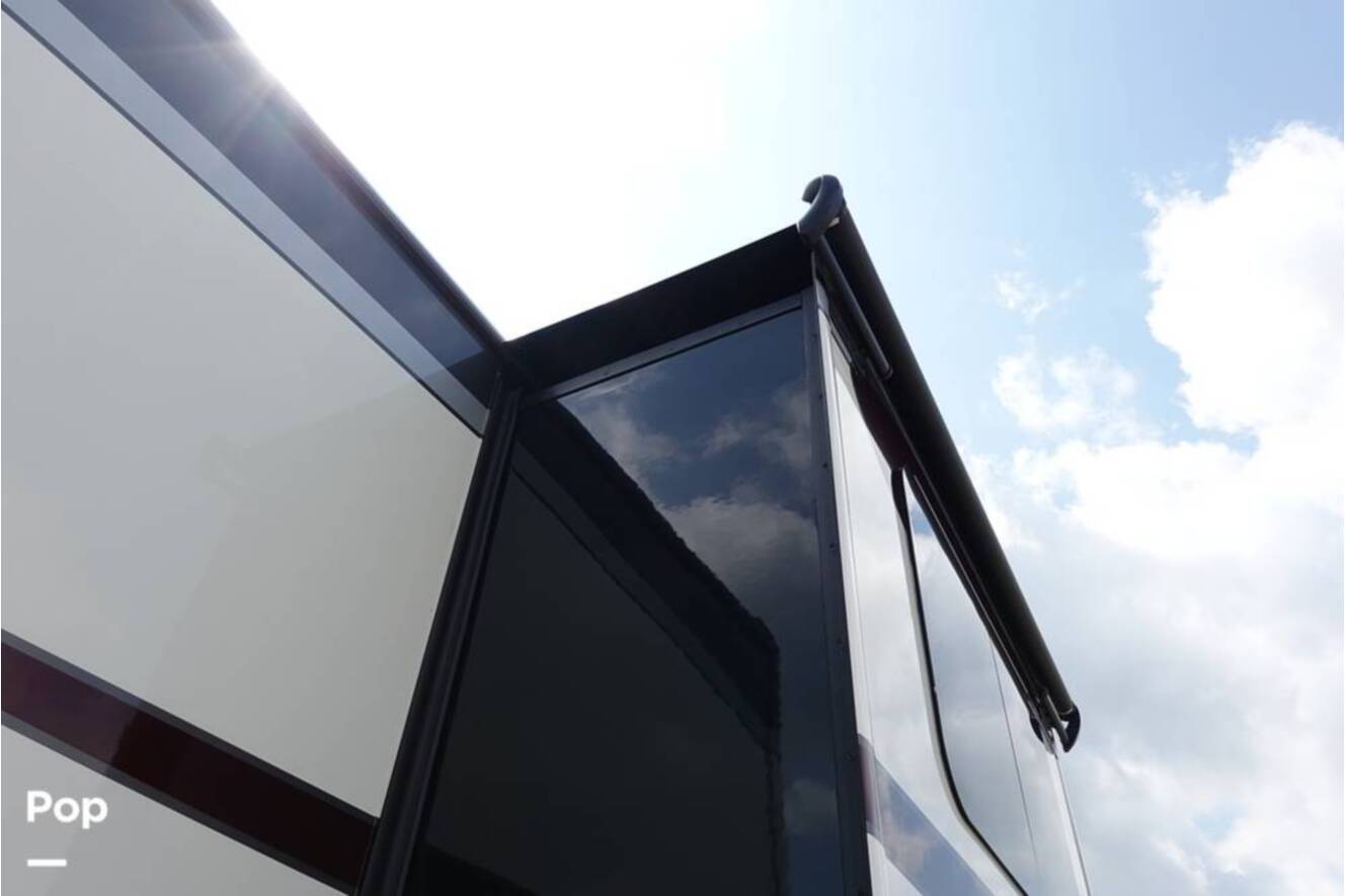 A photo of this 2016 Fleetwood Storm 35SK