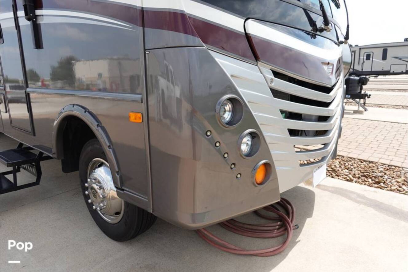 A photo of this 2016 Fleetwood Storm 35SK