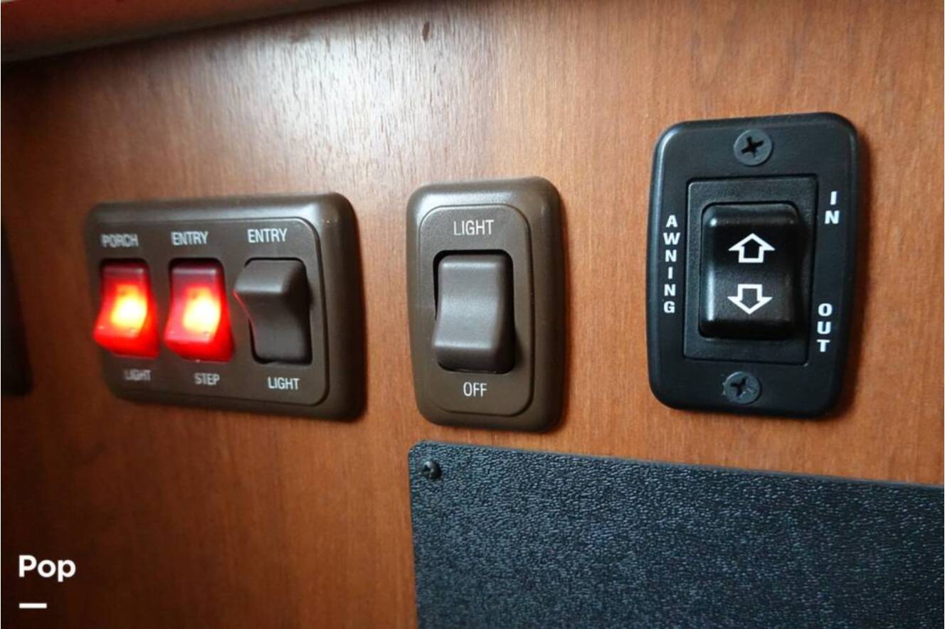 A photo of this 2016 Fleetwood Storm 35SK