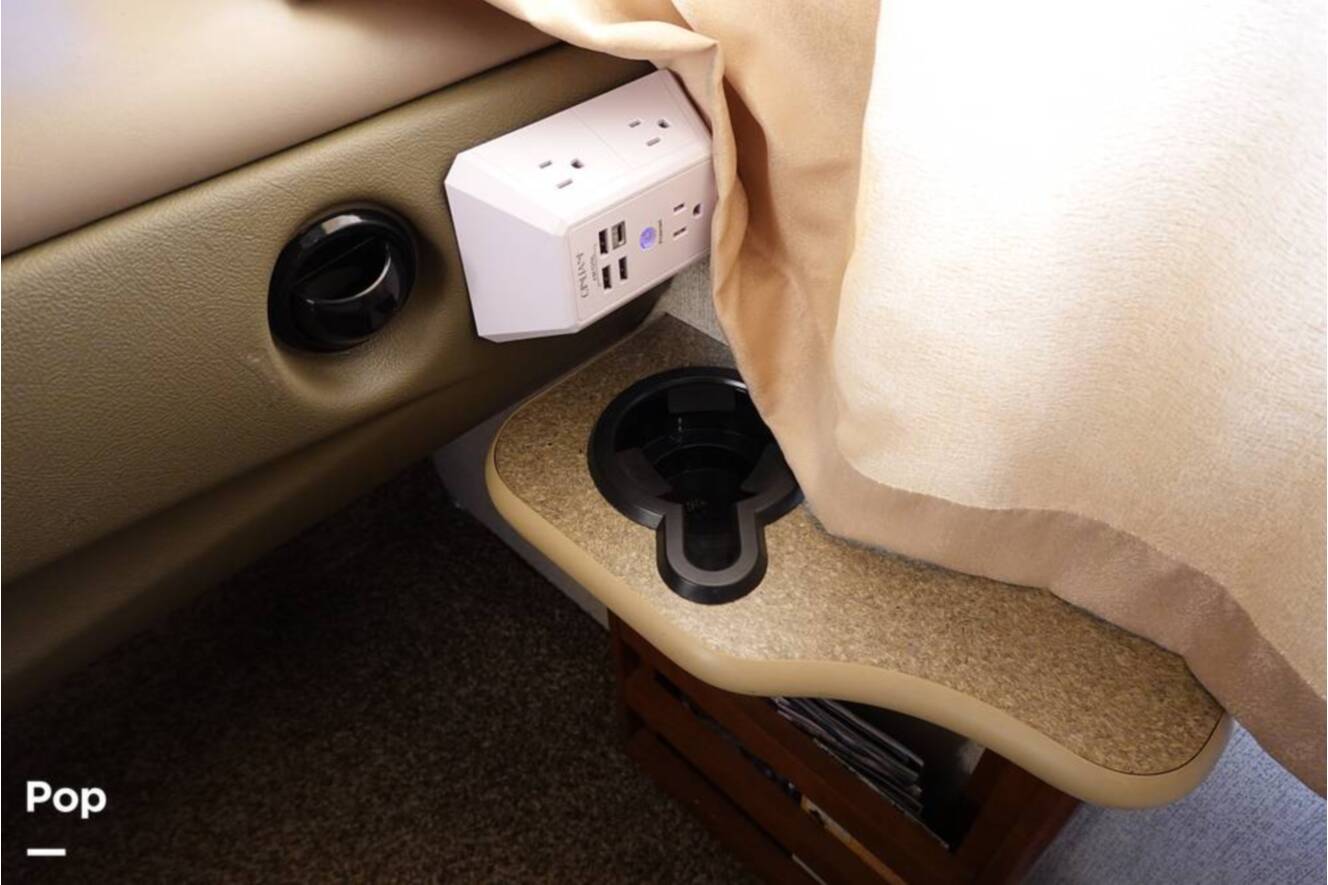 A photo of this 2016 Fleetwood Storm 35SK