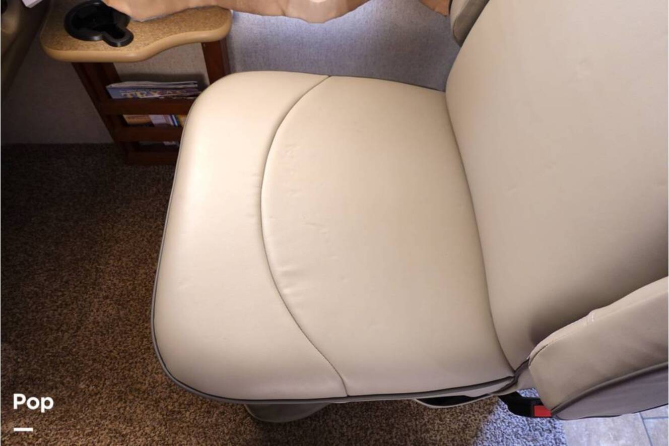 A photo of this 2016 Fleetwood Storm 35SK