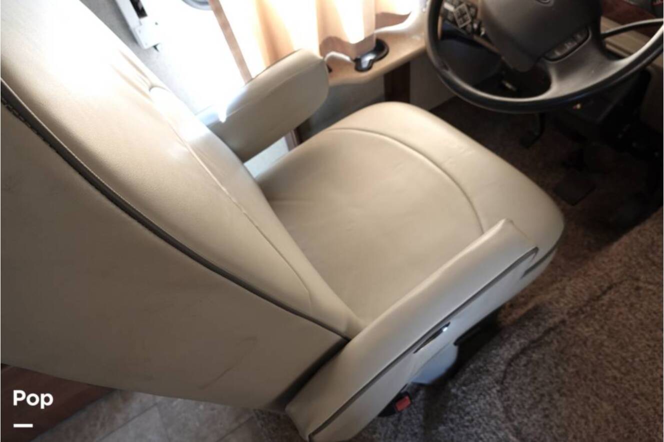 A photo of this 2016 Fleetwood Storm 35SK