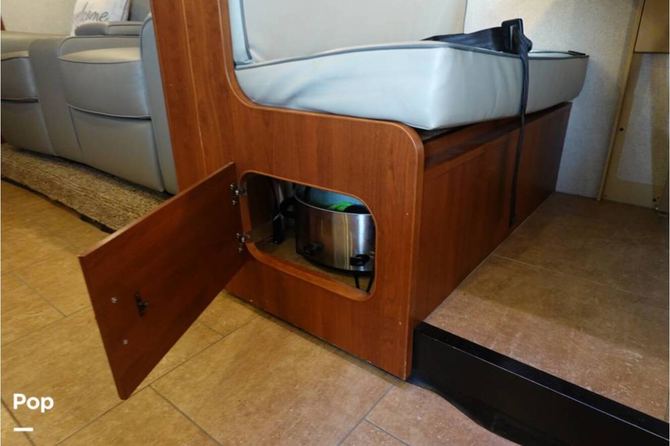 A photo of this 2016 Fleetwood Storm 35SK