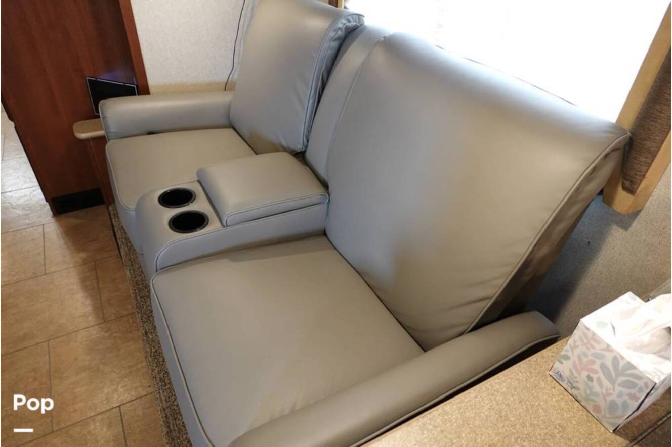 A photo of this 2016 Fleetwood Storm 35SK