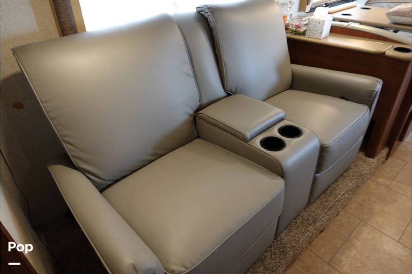 A photo of this 2016 Fleetwood Storm 35SK